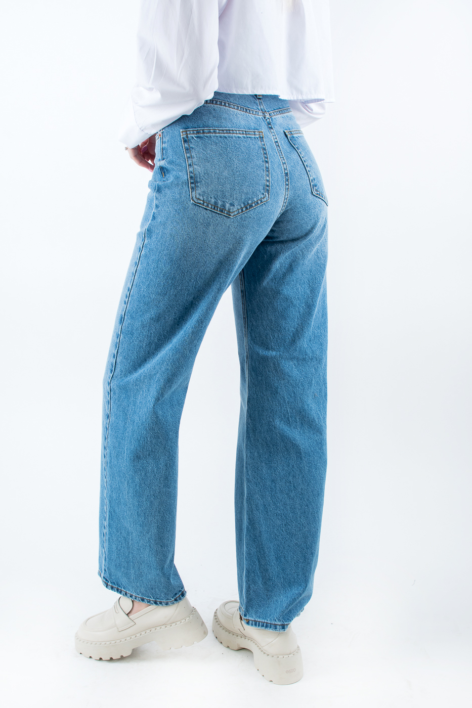 2477 Джинси прямі сині