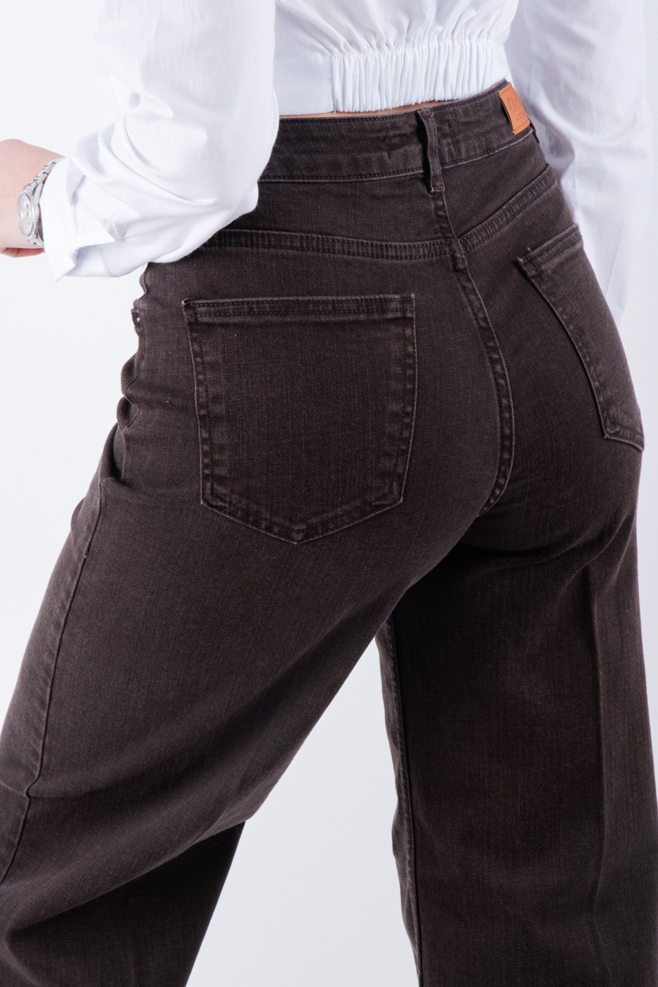 D-764 Джинси прямі темно-коричневі