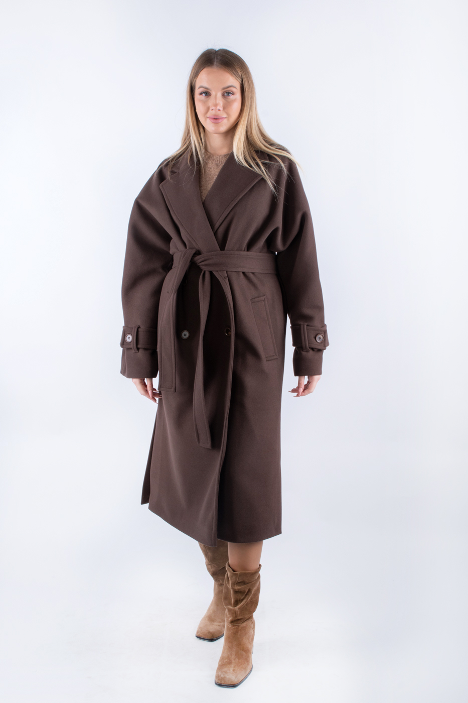 24525 Пальто двобортне довге коричневе