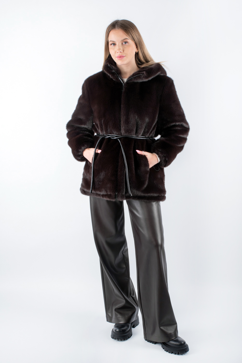 22539 Шуба з еко-хутра шоколад