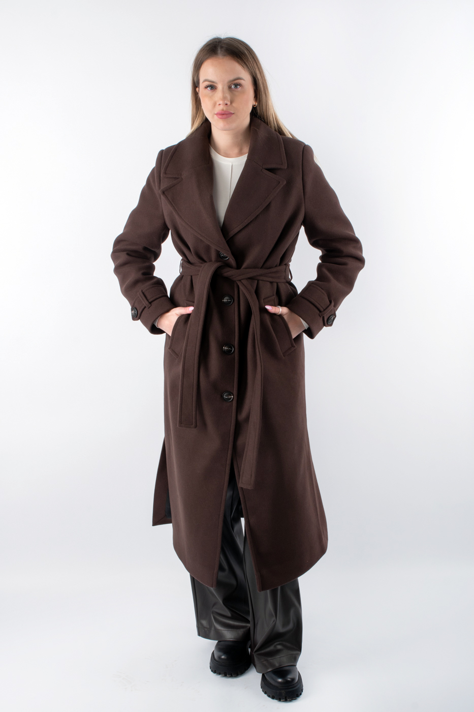 24547 Пальто класичне утеплене коричневе
