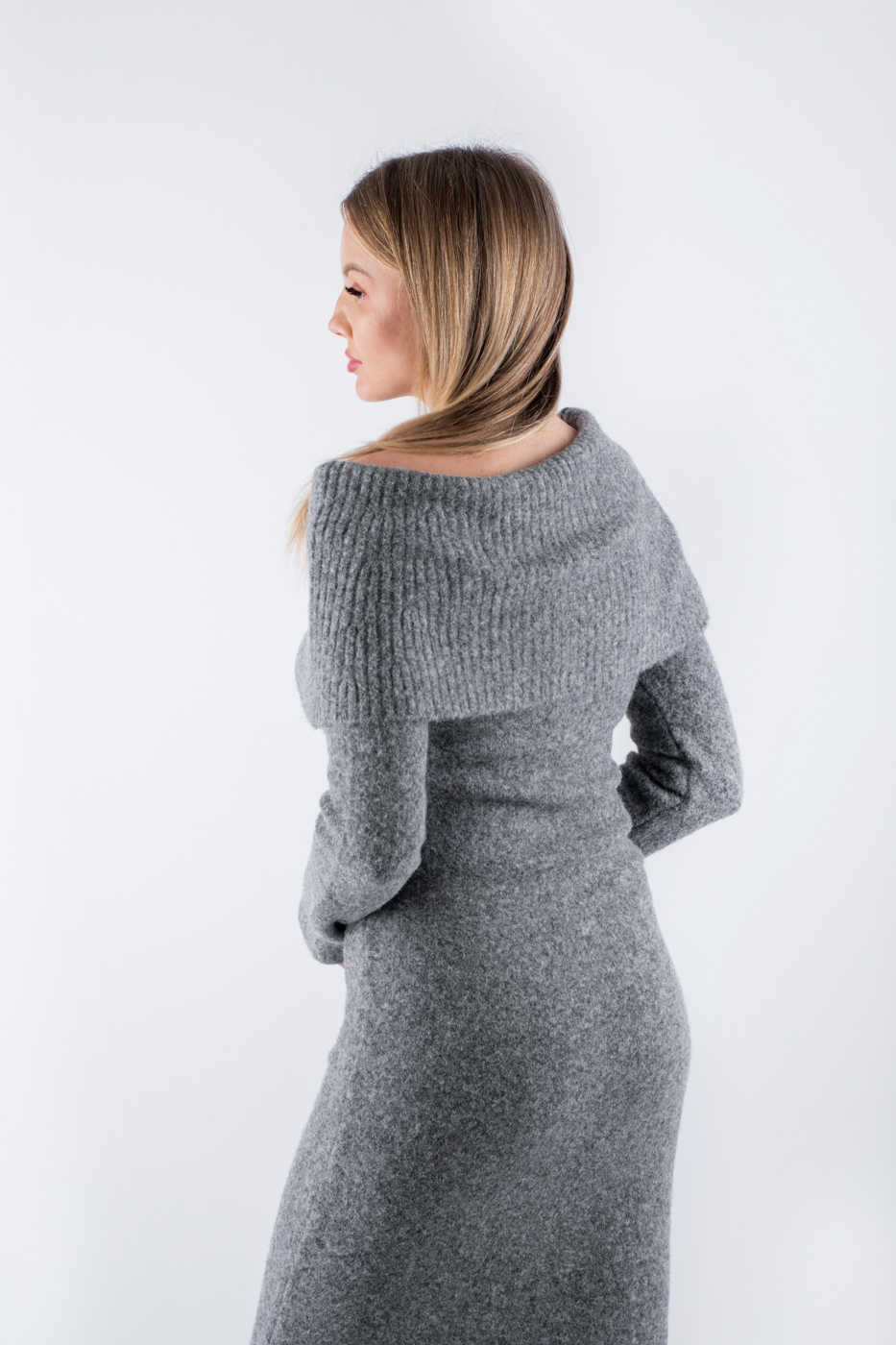 90259 Плаття максі з хомутом ефект кашеміру сіре