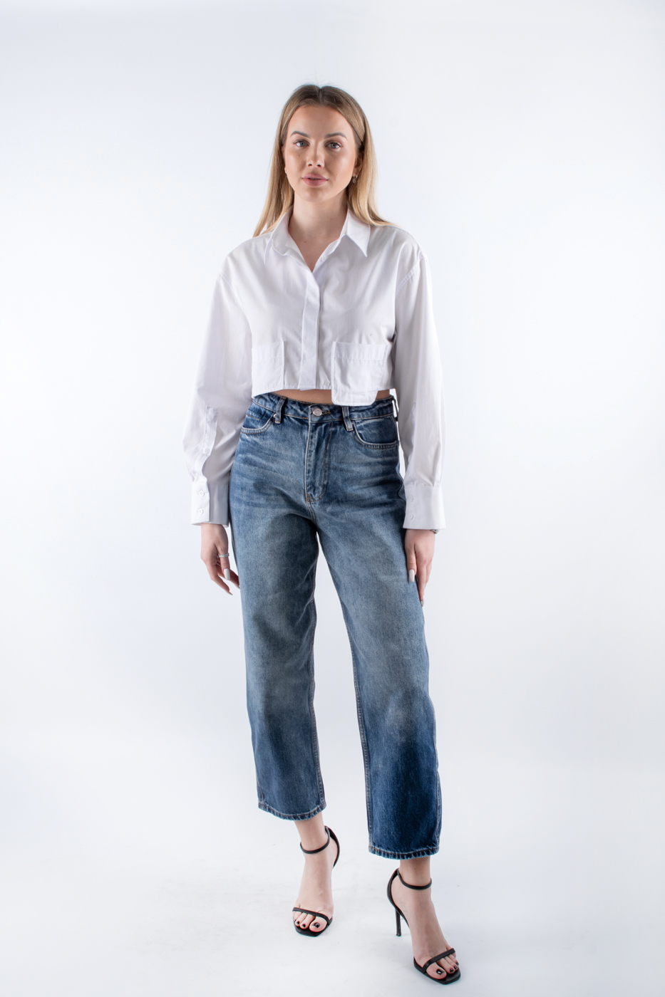 3240 Джинси МОМ широкі з потертостями сині 